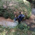 Hombre intentó ahogar a su bebé de cinco meses durante una persecución policial – Policiales