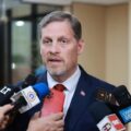 Contralor y subcontralor deben ser colorados, sostiene Chase – Política