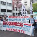 Bioquímicos y farmacéuticos reclaman reajuste salarial y advierten con ir a paro – Nacionales